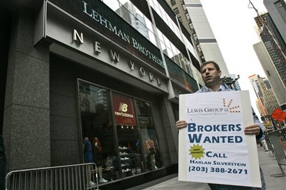 capt_c577fcd7edc3417c9fa712f190f22adc_wall_street_nyma108.jpg